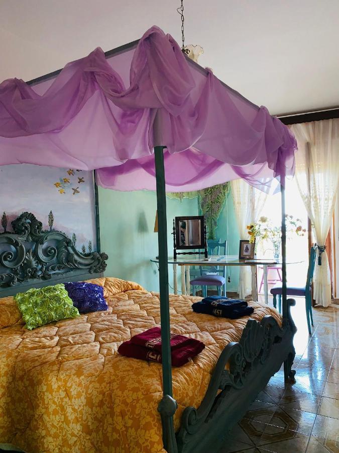 Big House Vicino Al Castello Apartment Rocca Imperiale Ngoại thất bức ảnh